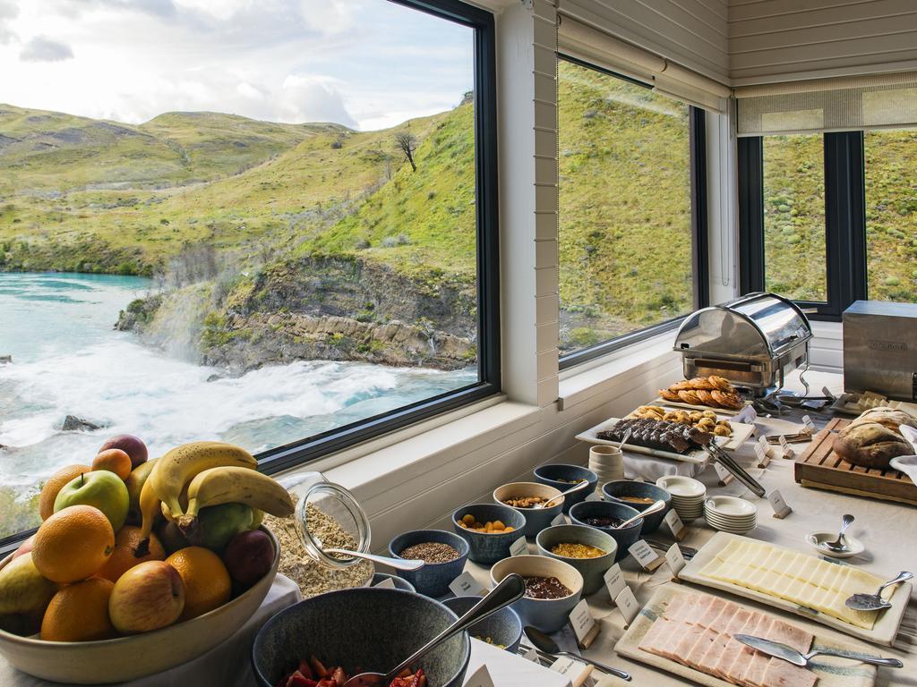 Explora En Torres Del Paine Villa Torres del Paine National Park ภายนอก รูปภาพ