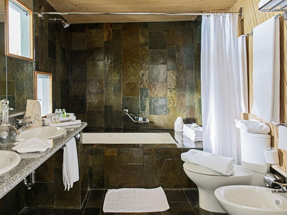 Explora En Torres Del Paine Villa Torres del Paine National Park ภายนอก รูปภาพ